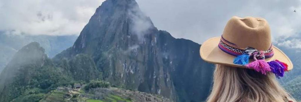 Sobre Machu Picchu  desde El Salvador